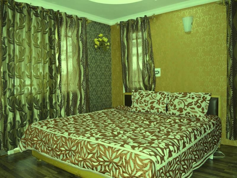 Paristan Resort Pahalgam Luaran gambar